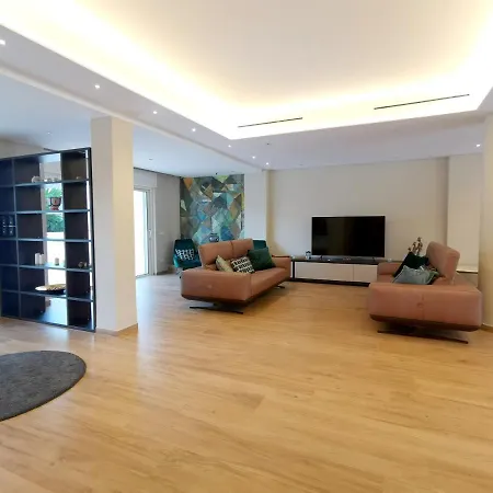 게스트하우스 Erada 3*