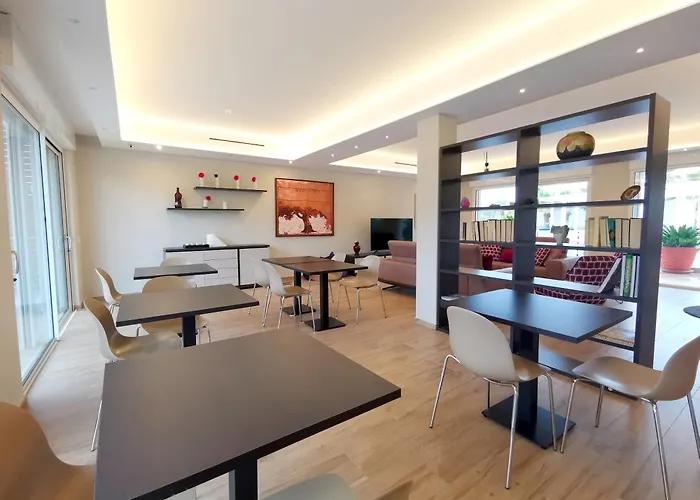 בית הארחה Erada 3*