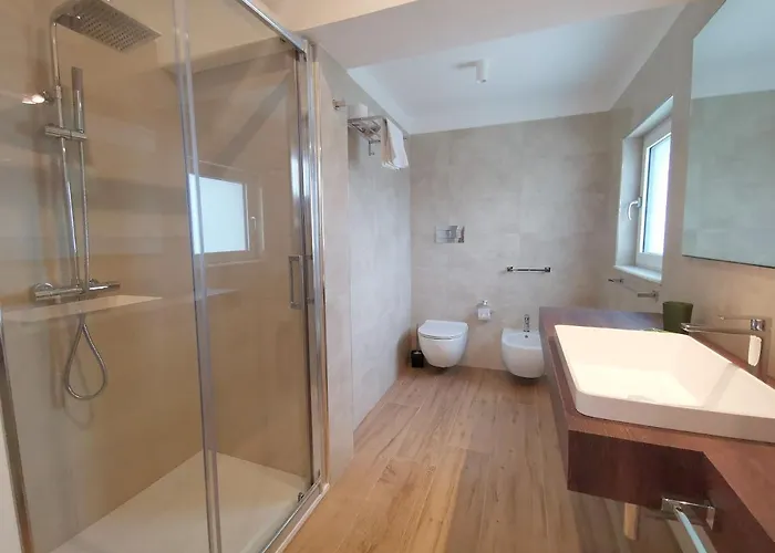 בית הארחה Erada 3*